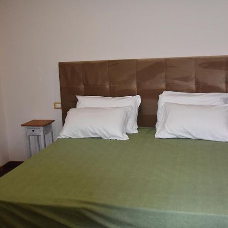 Le Dame Manfrede Hotel Faenza Exterior photo